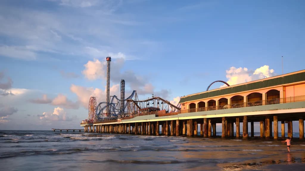 Morning Pleasure Pier