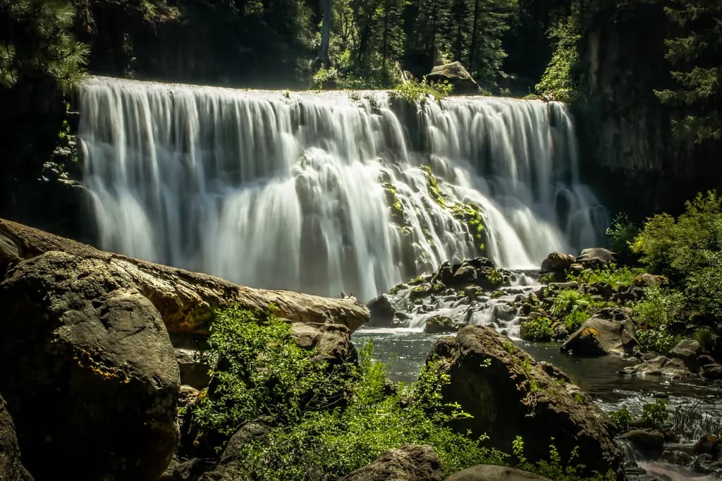 McCloud Falls
