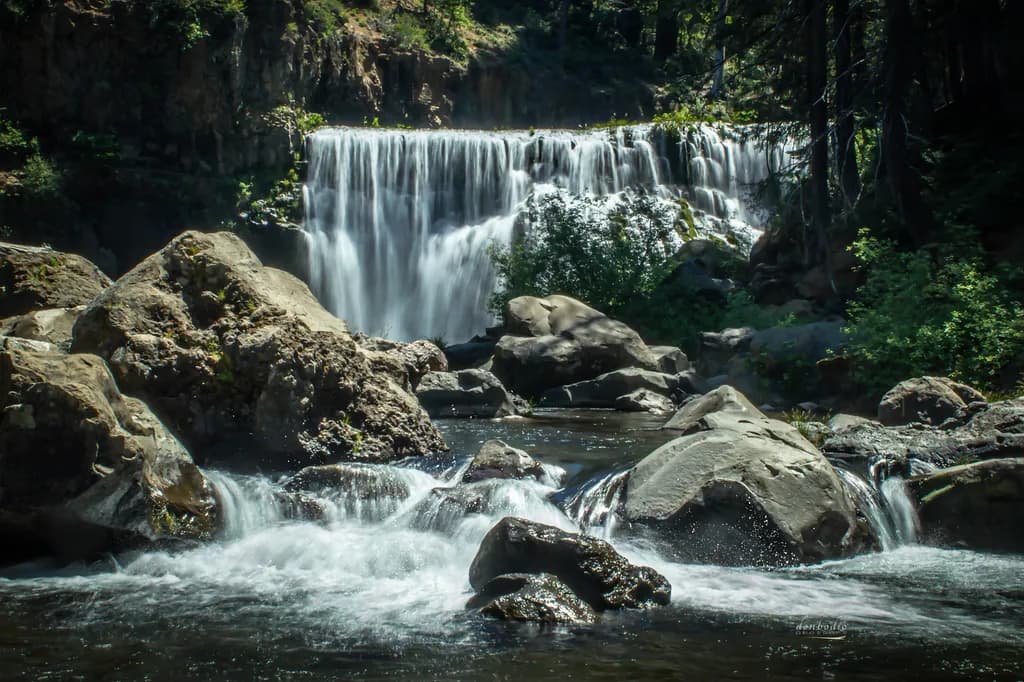 McCloud Falls Cascade
