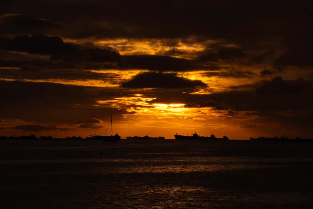 Dusky Horizon