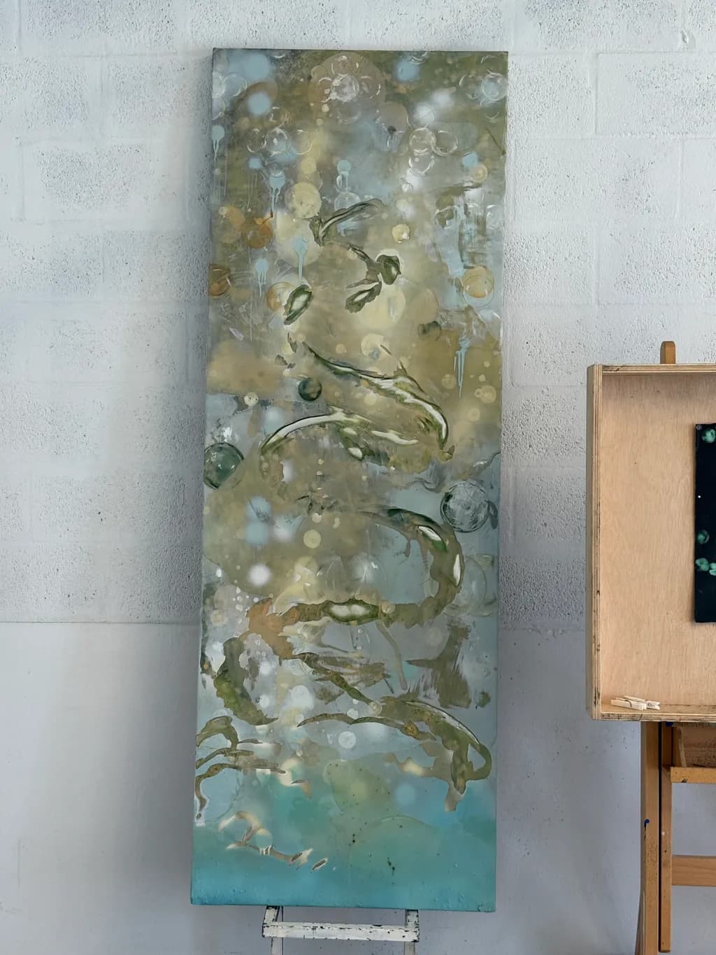 Submerged Currents