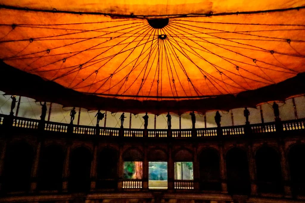 Fortuny Carousel