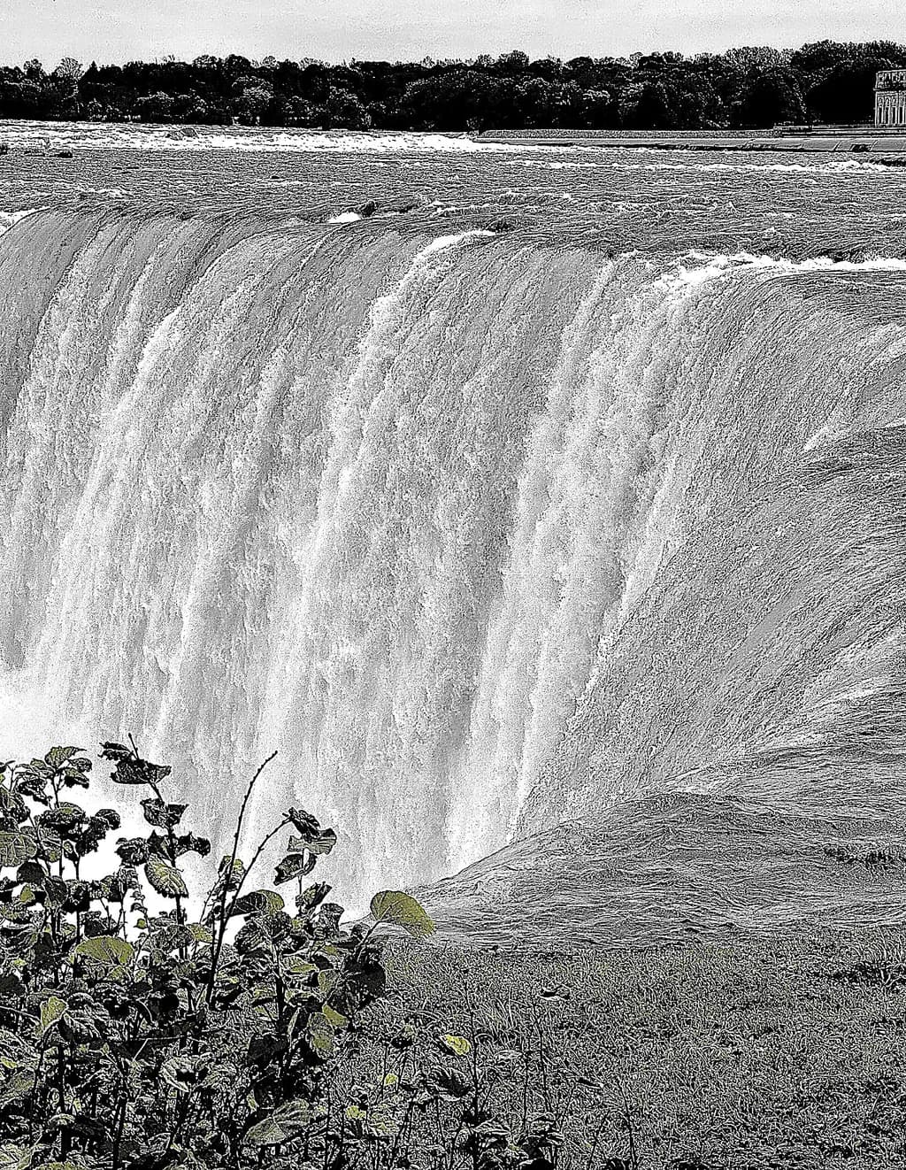 Nia Falls Cascade