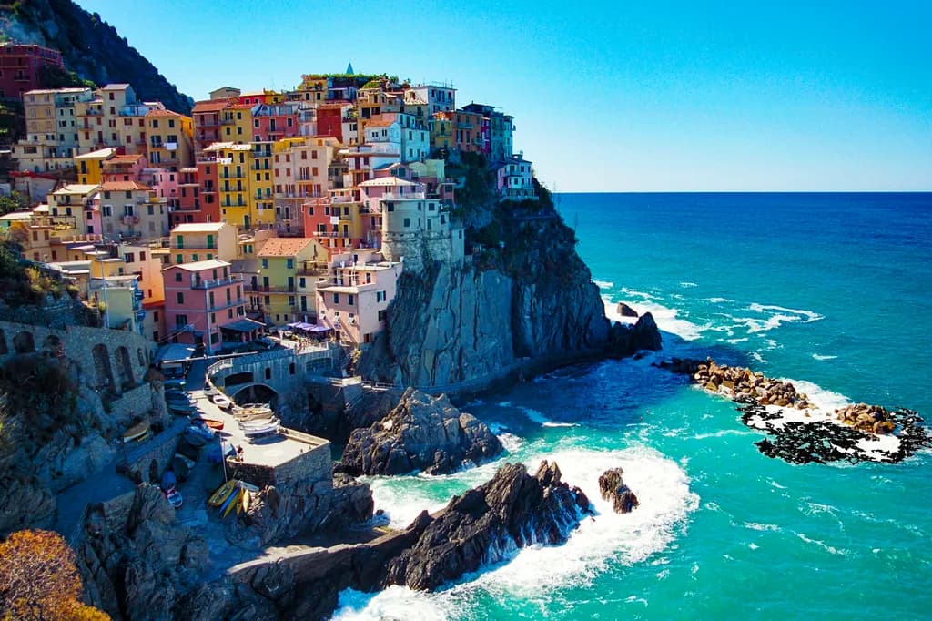 Manarola Coastline