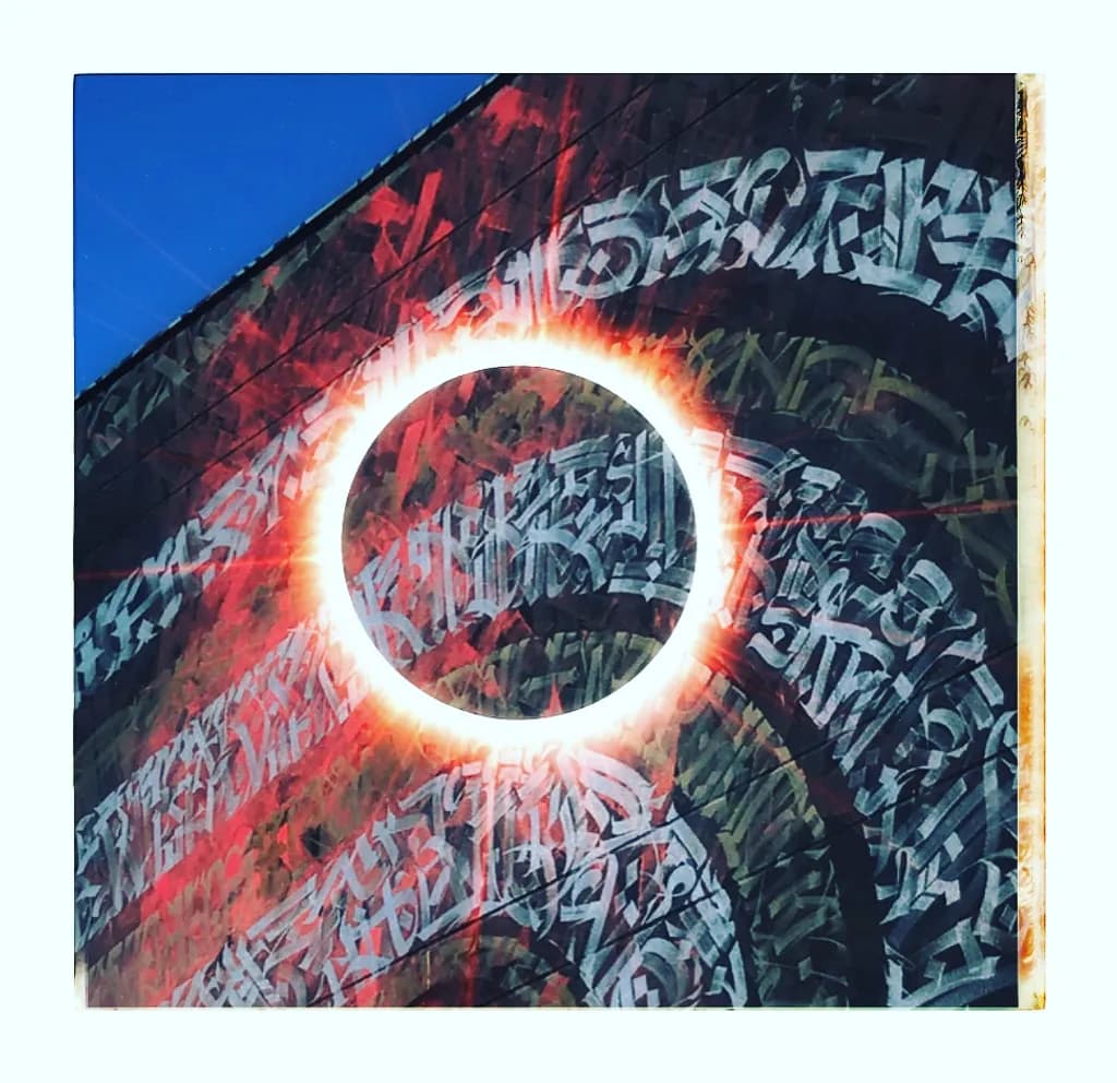 Urban Graffiti Halo