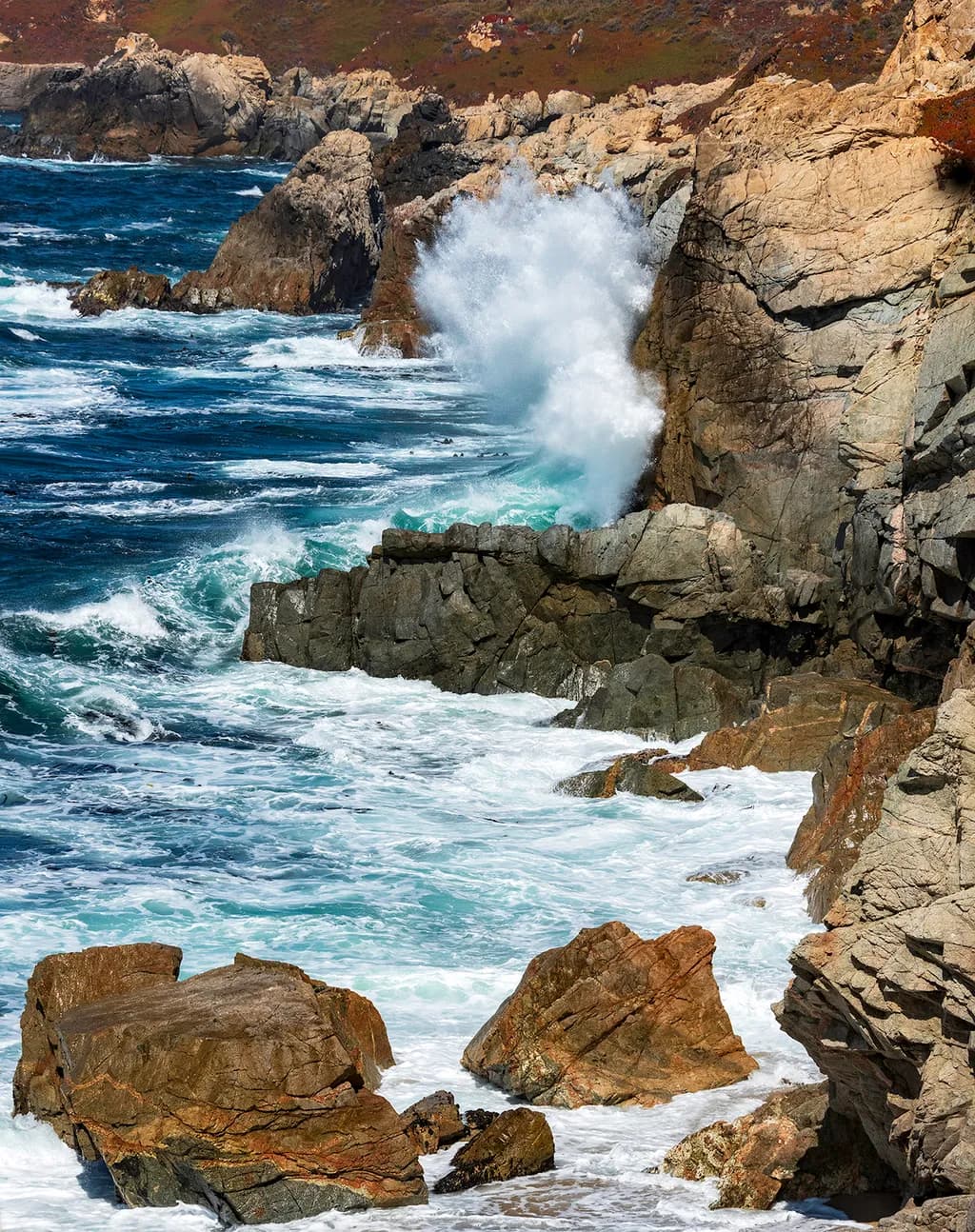 GARRAPATA CRASHING WAVES