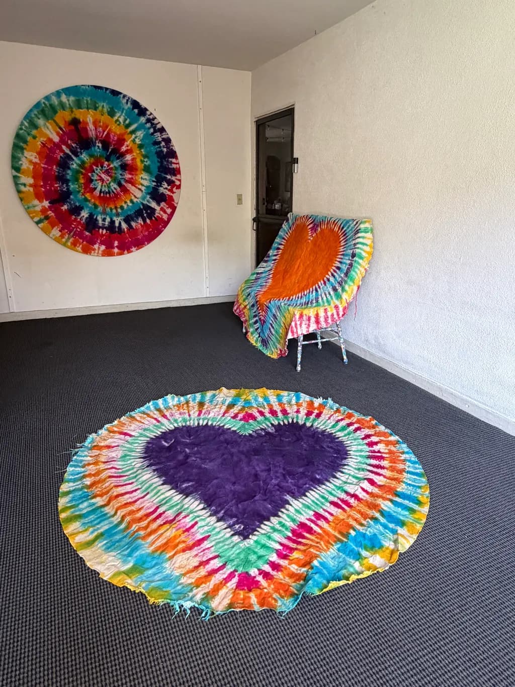 Gallery View: Tie-Dye Hearts