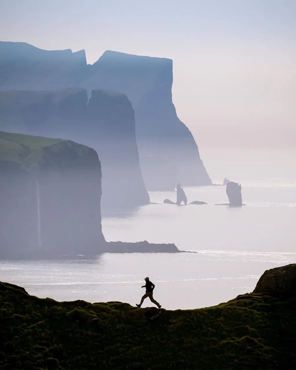Cliffside Runner