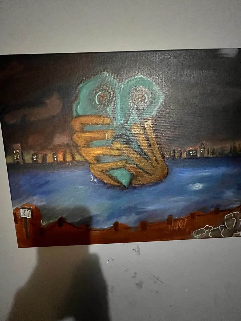 Cityscape Heart Hold