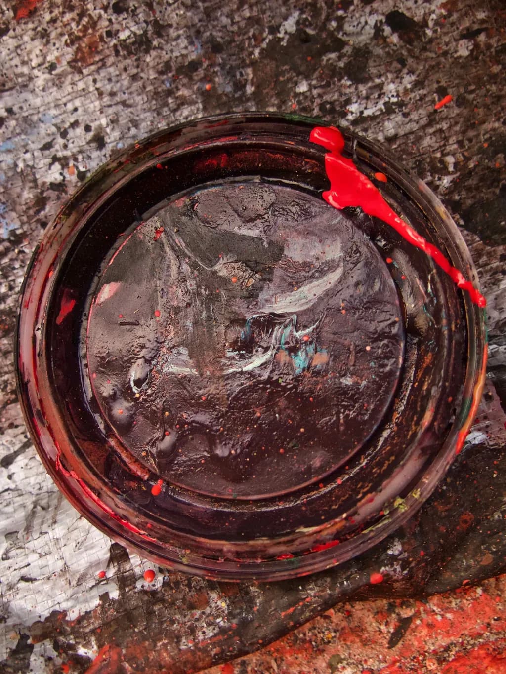Paint Spill Echoes