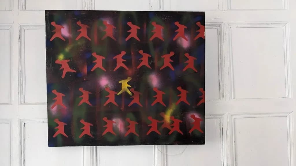 Running Figures Pattern