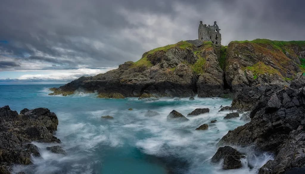 Coastal Ruin Calm