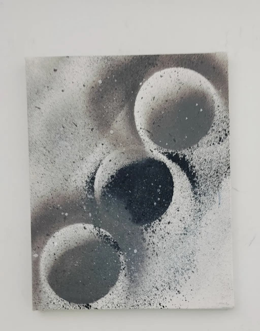 Textured Monochrome Spheres
