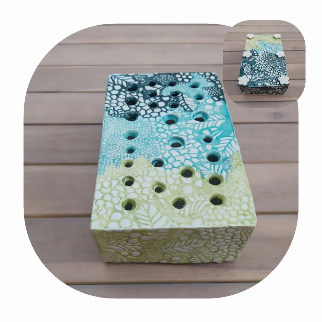 Lace Pattern Ceramic Block