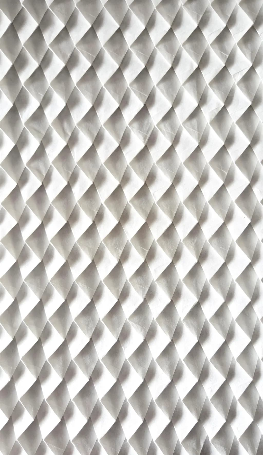 Dimensional White Pattern