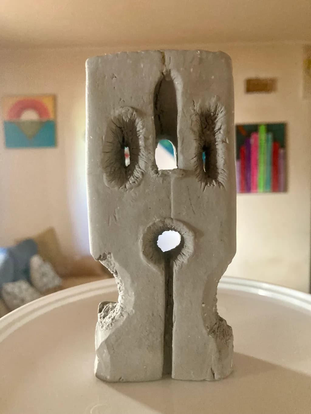 Concrete Visions: An Abstract Sculpture of Modern Design