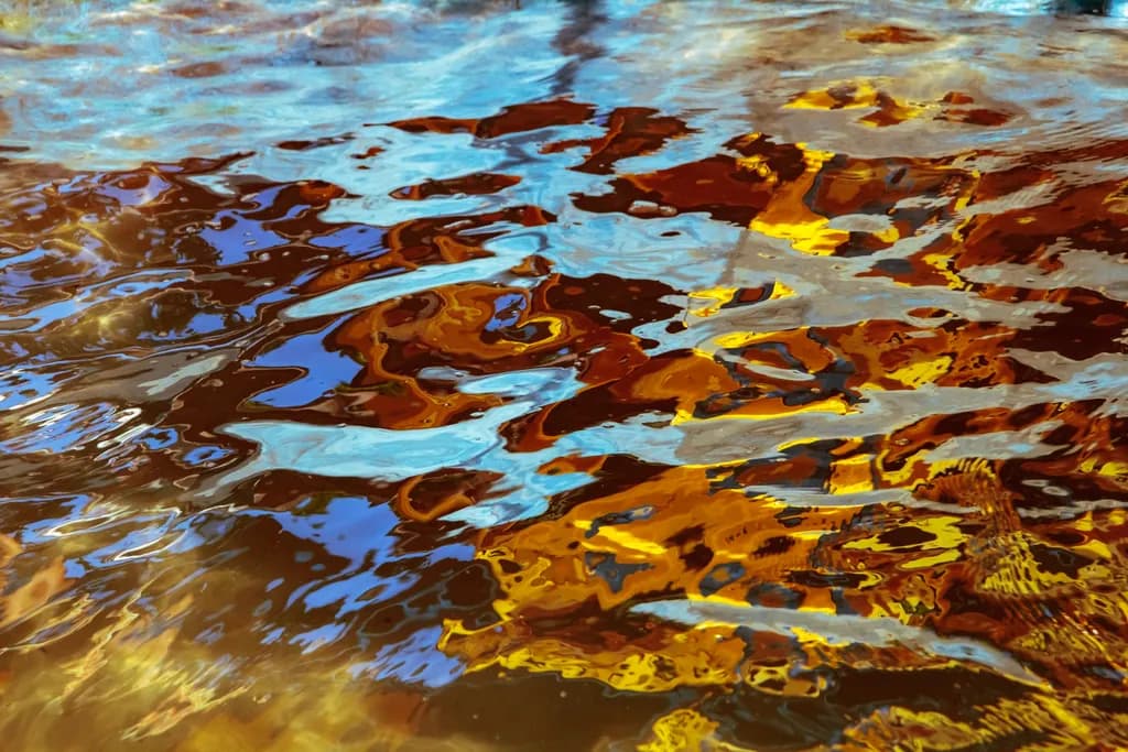 Ephemeral Currents