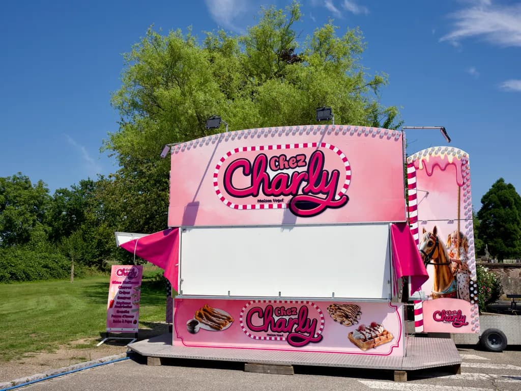 Pink Food Truck Closed