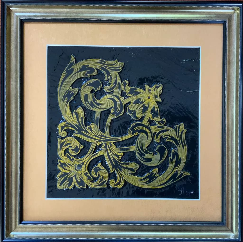 Golden Corner Scroll