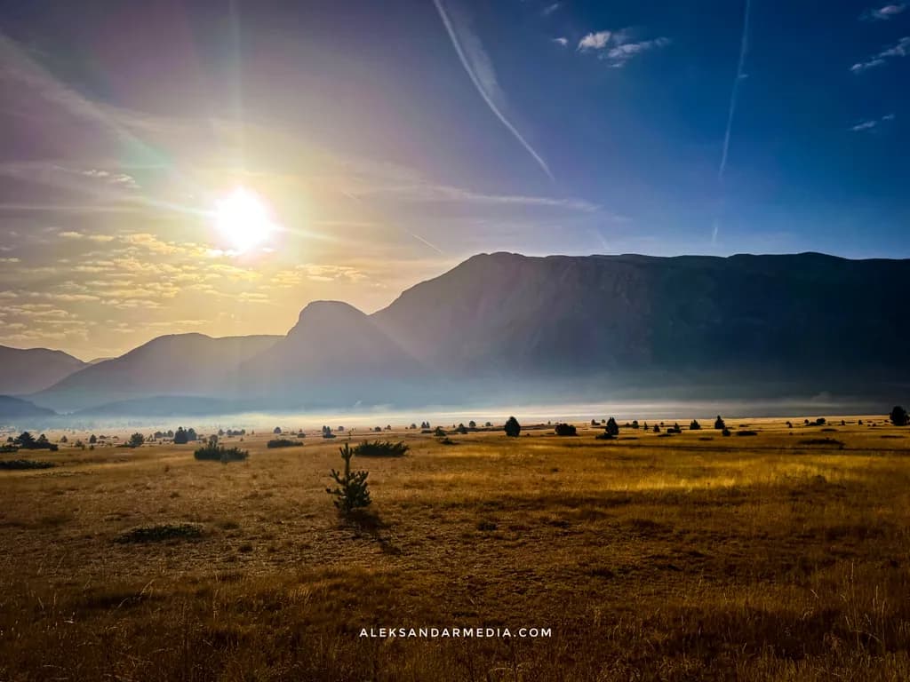 Golden Mountain Valley