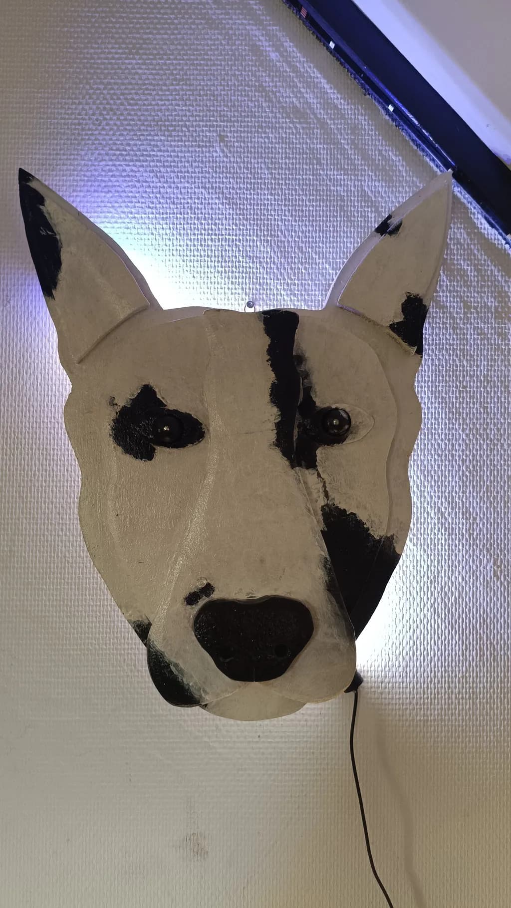 Spotlight Hound