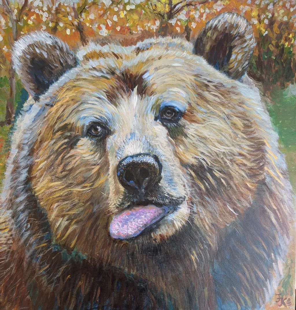 Bear's Playful Gaze