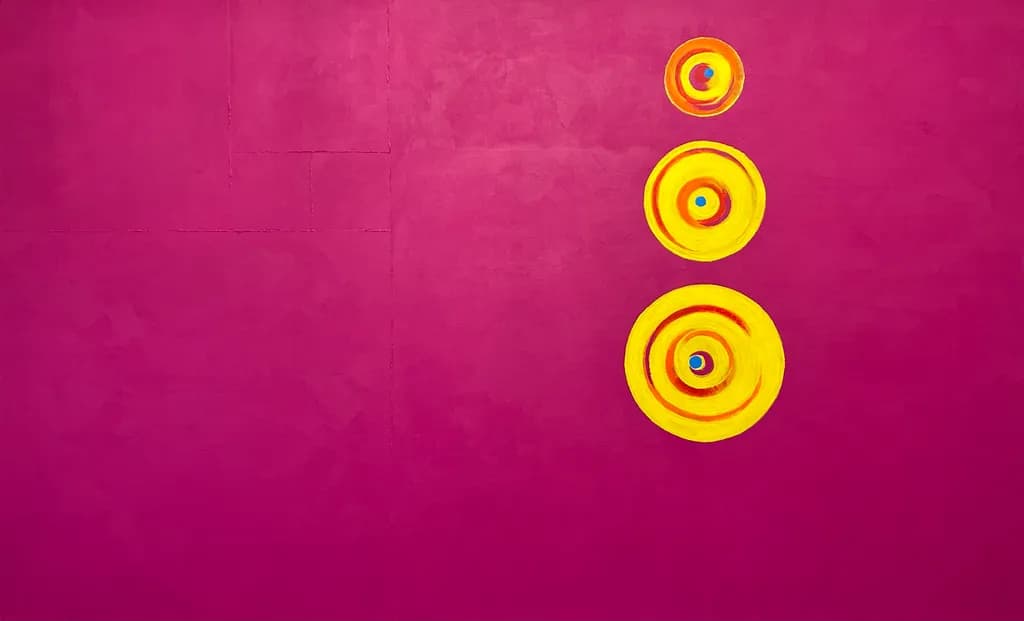 Yellow Circles on Magenta