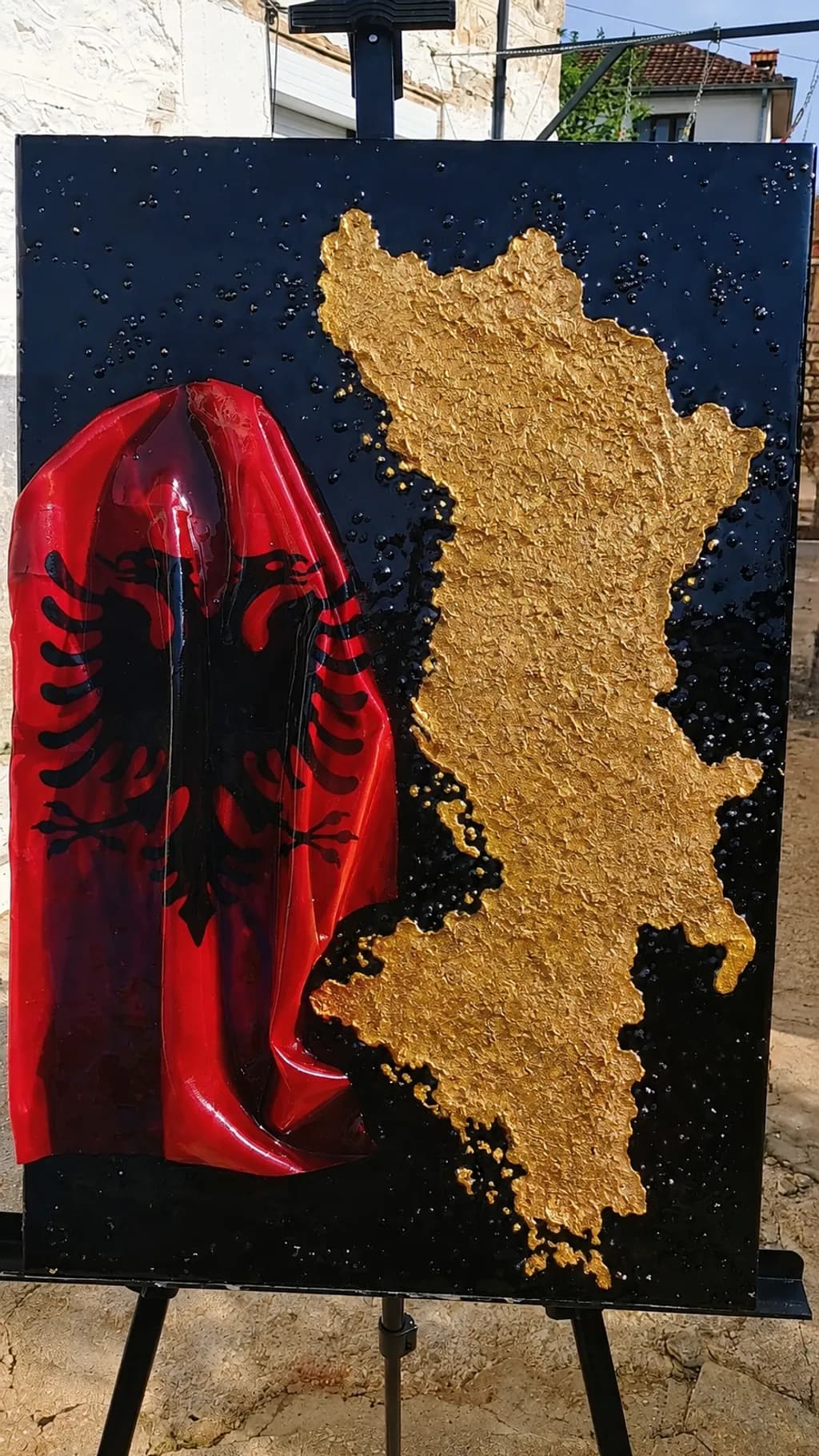 Golden Albania Embrace