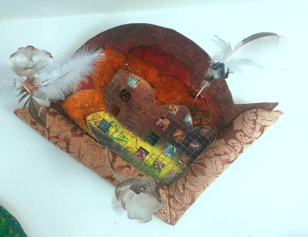 Feathered Mosaic Assembly