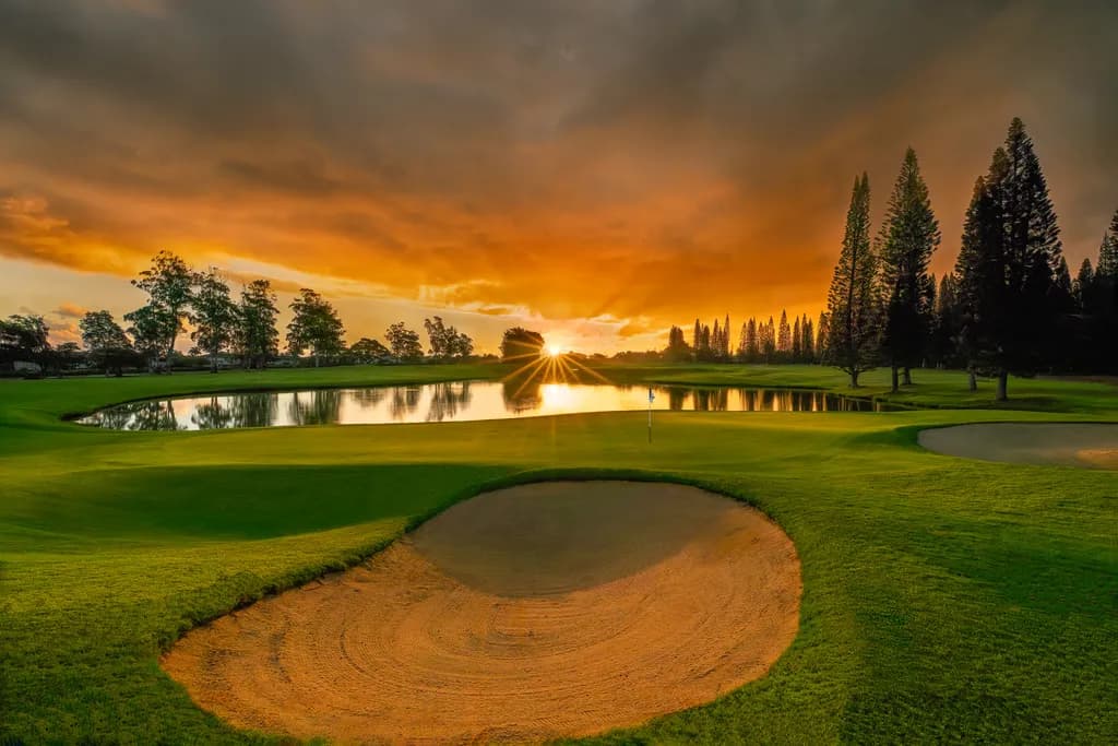 Serene Sunset Reflections Over the Golf Course: A Tranquil Landscape Experience