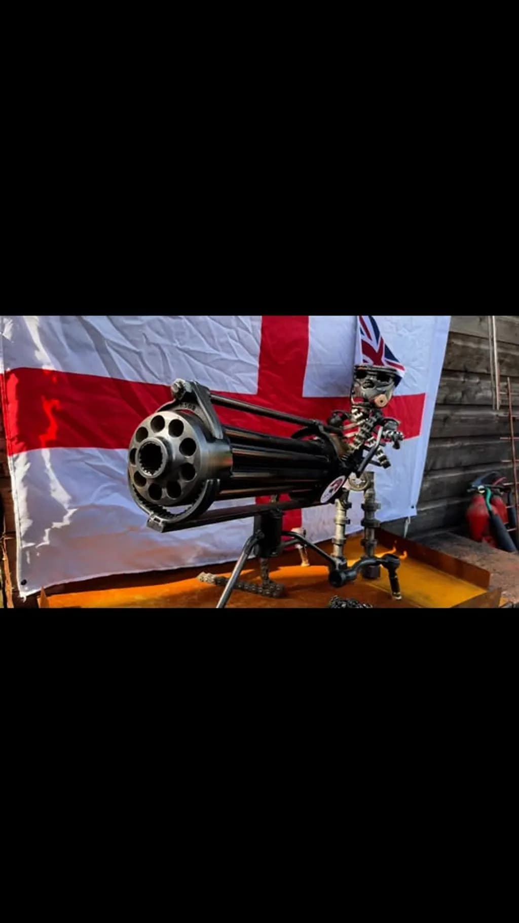 Patriotic Gunner Sculpture