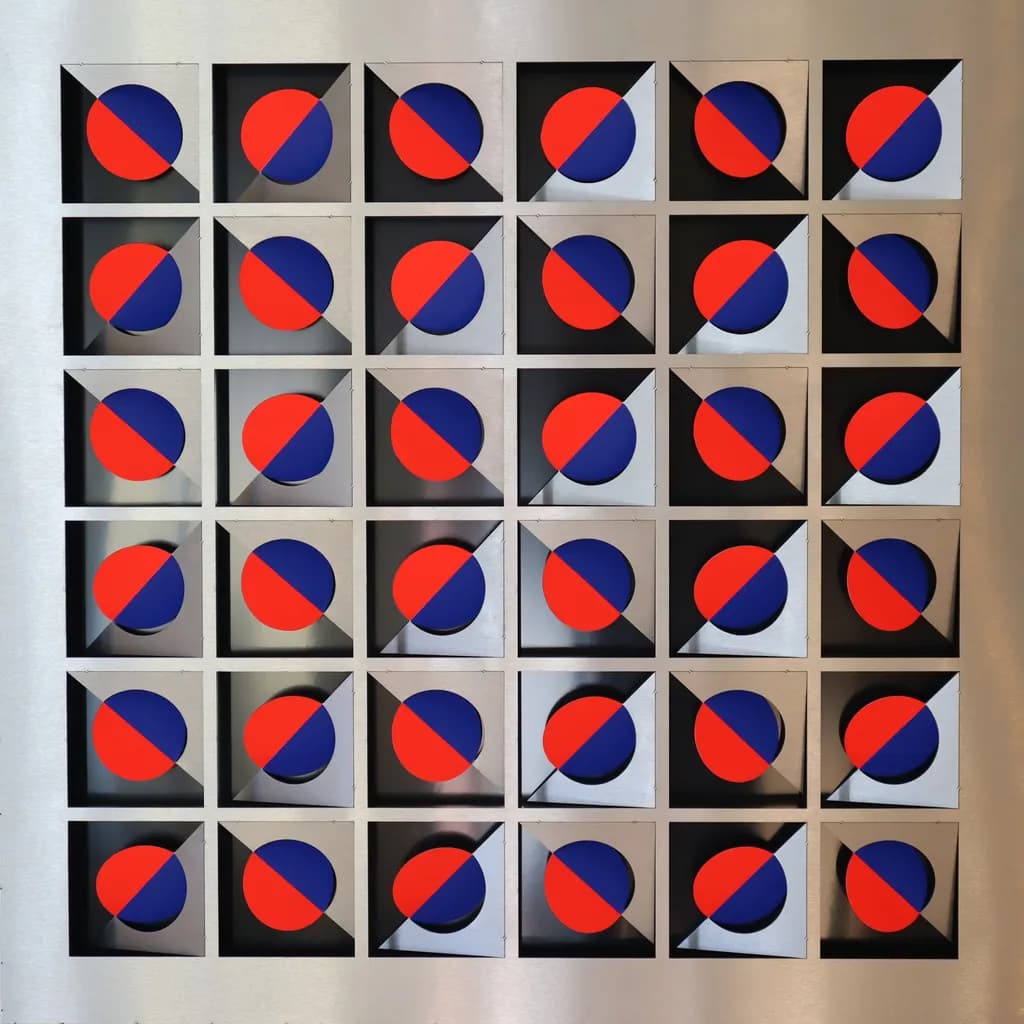 Divided Circles in Triangles I