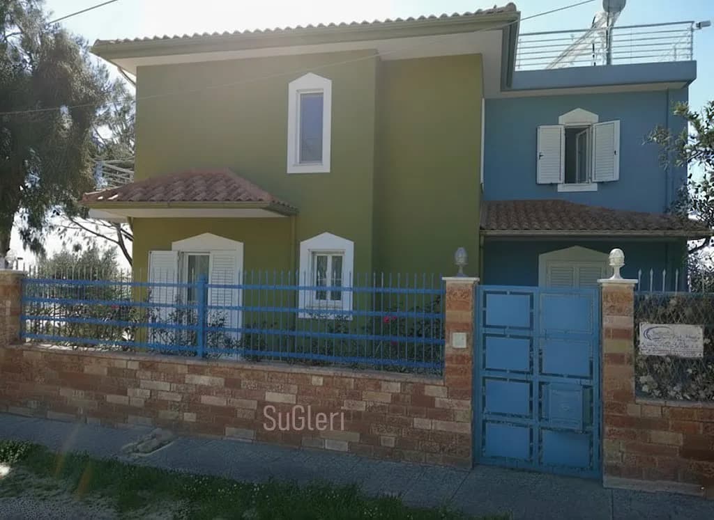 Colorful Facade , Architectural study and supervision of the building Athina G. Sougleri