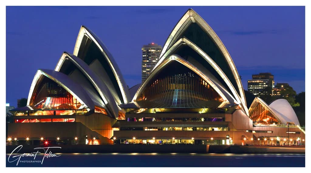Sydney Opera Lights