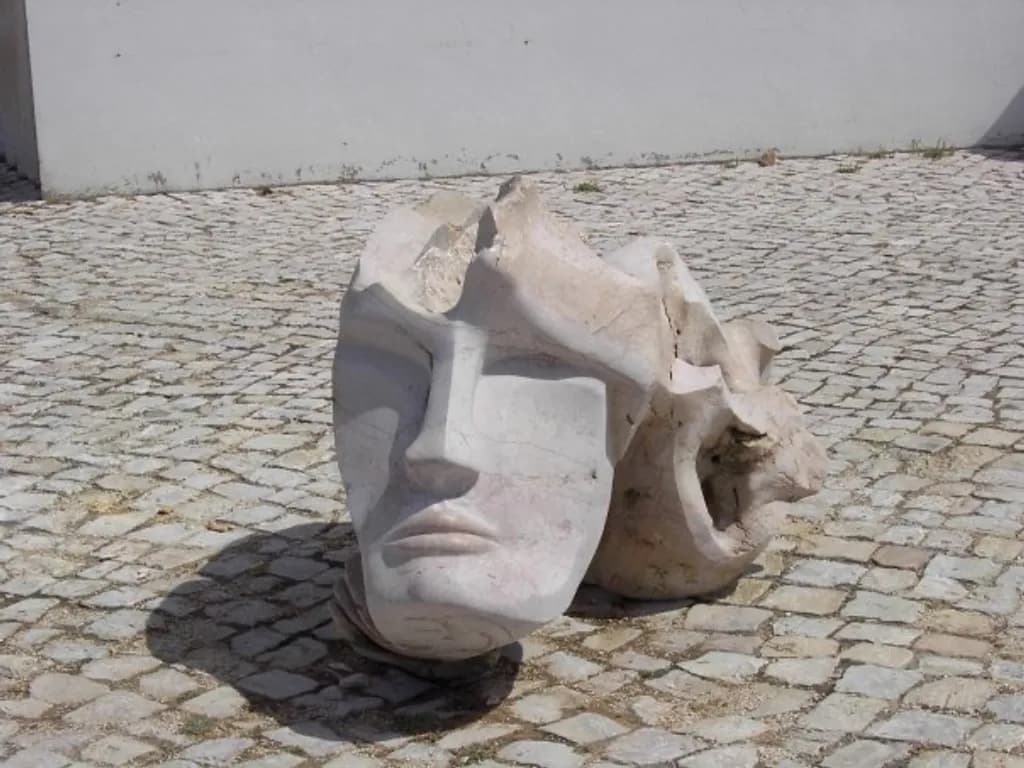 Fragmented Gaze
