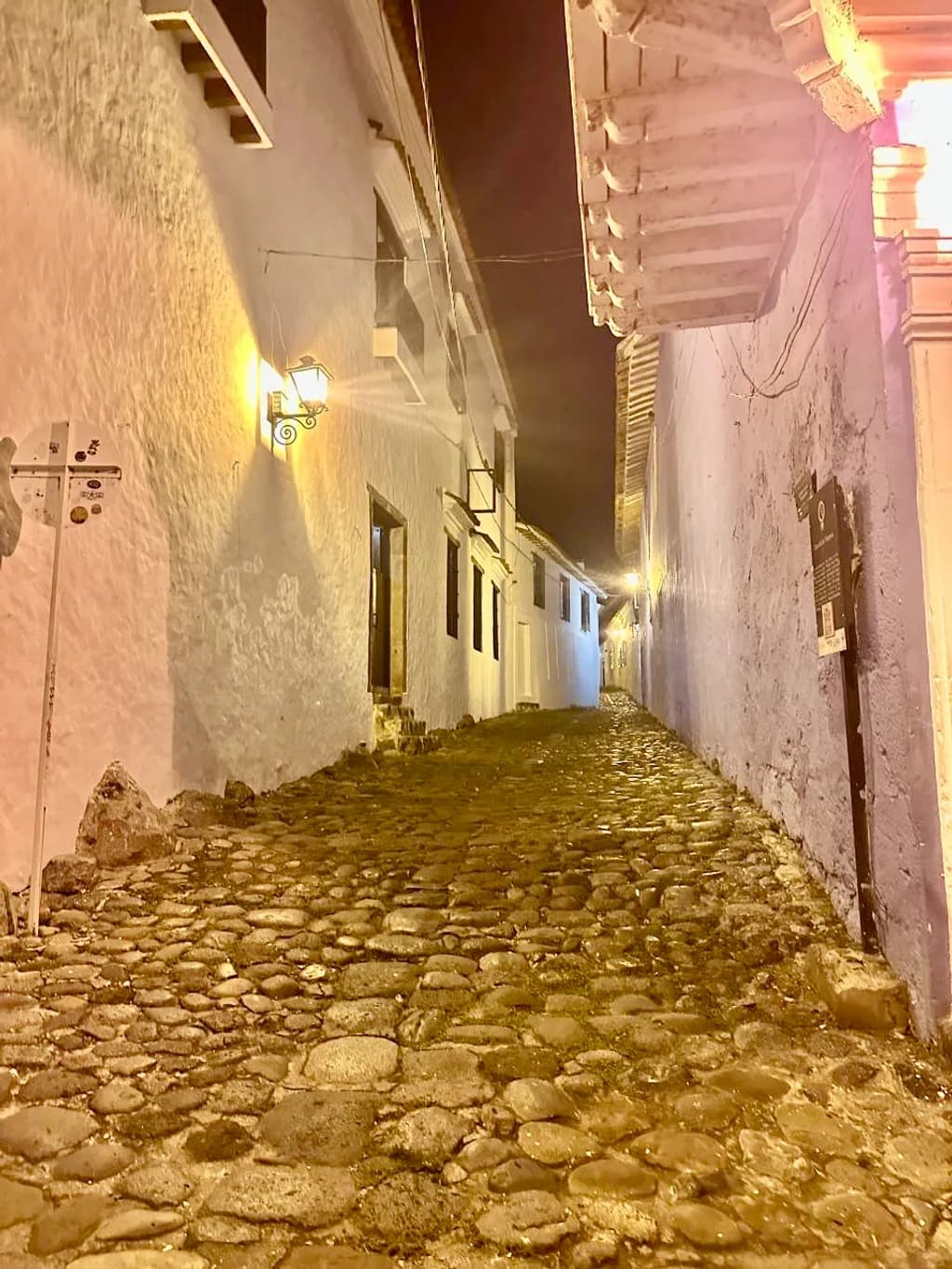Cobblestone Glow
