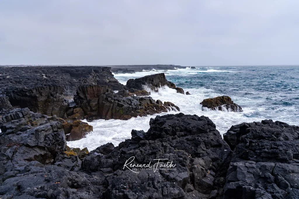 Brimketill Pool Rocks