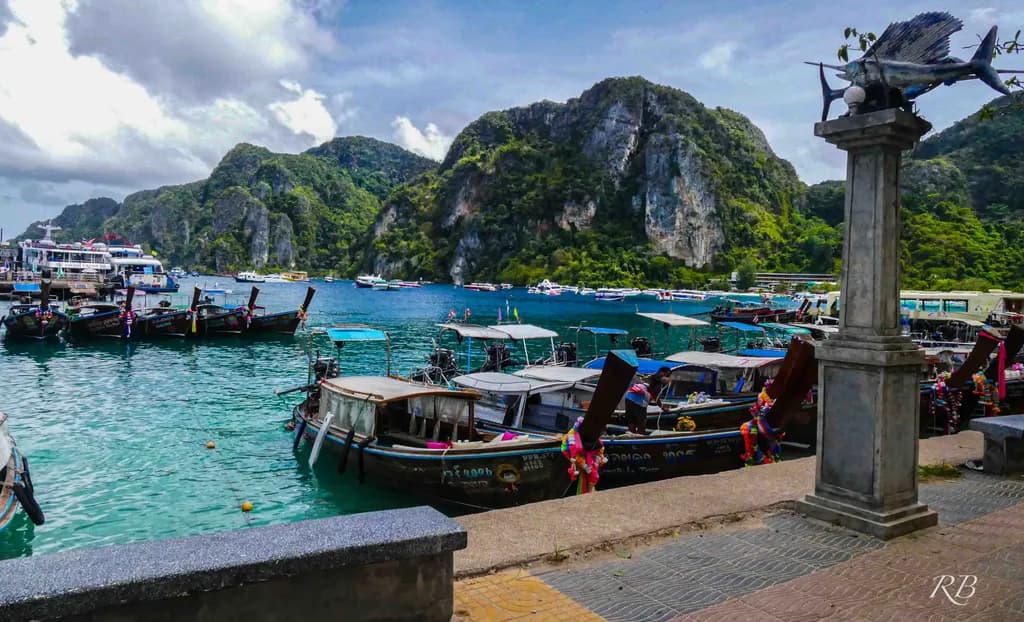 Phuket Islands Harbor