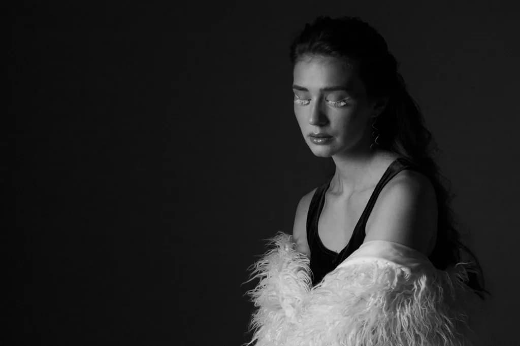 Feathered Gaze