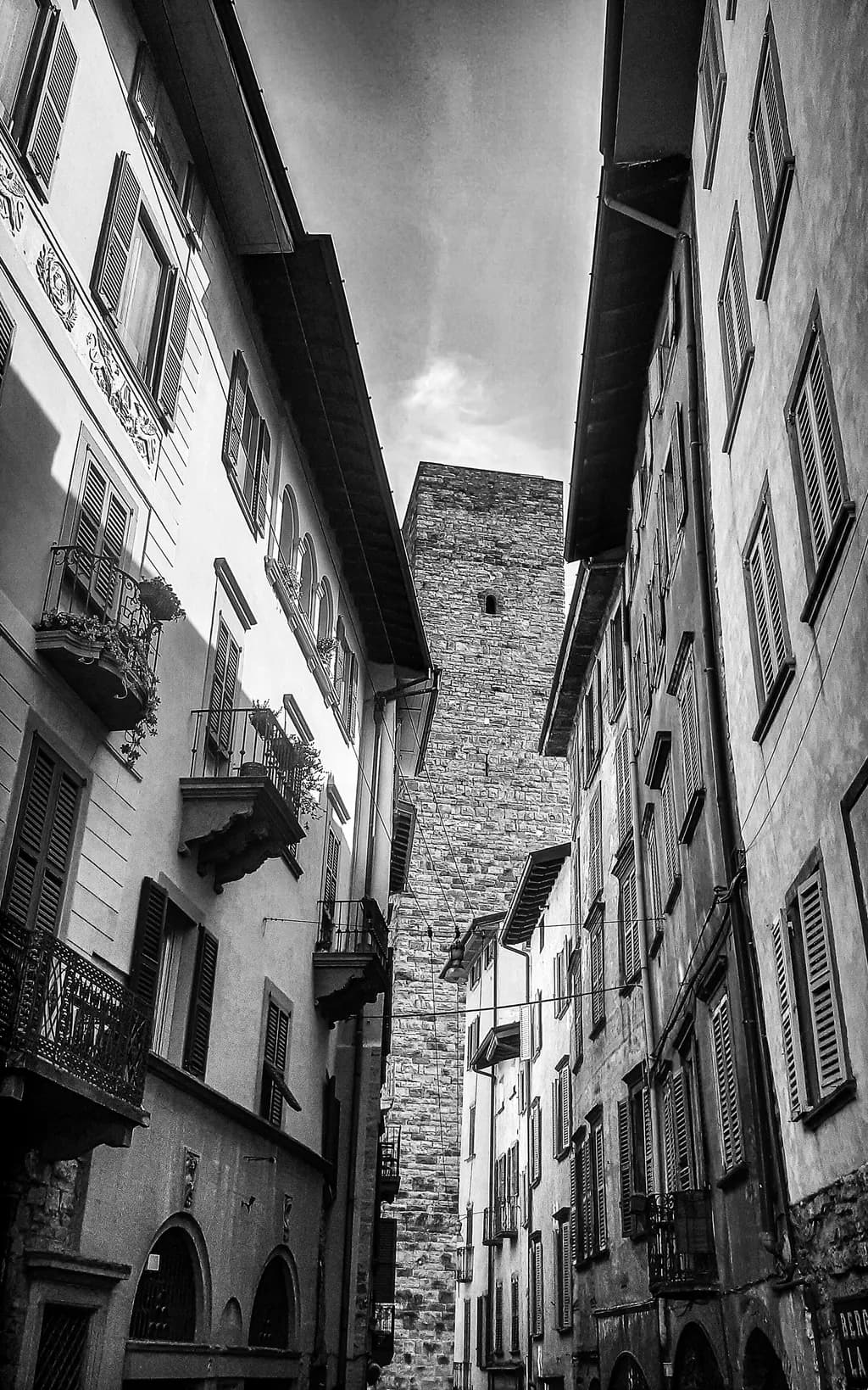 Towering Cornice