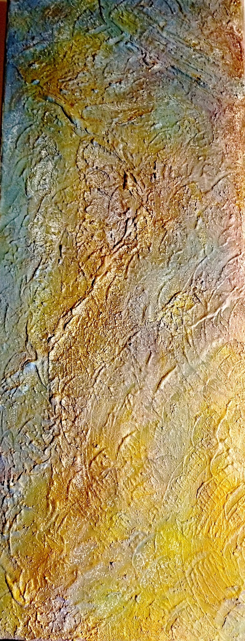 Textured Horizons