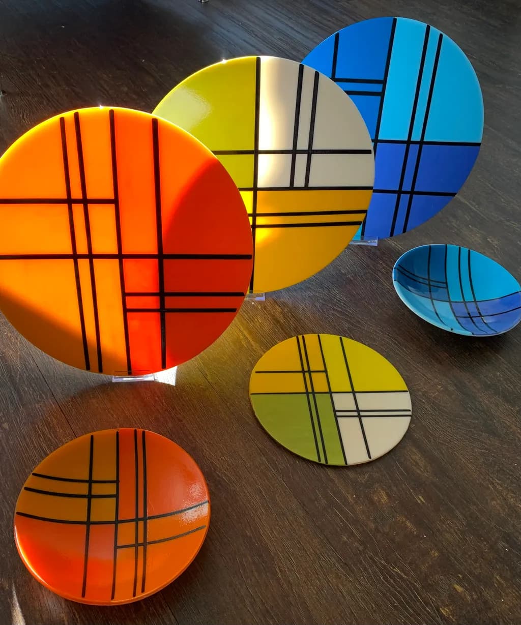 Geometric Spectrum Plates