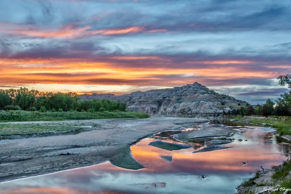 Sunset Riverbend
