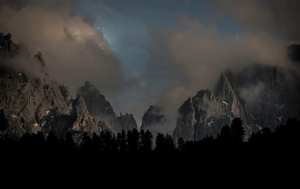 Misty Peaks