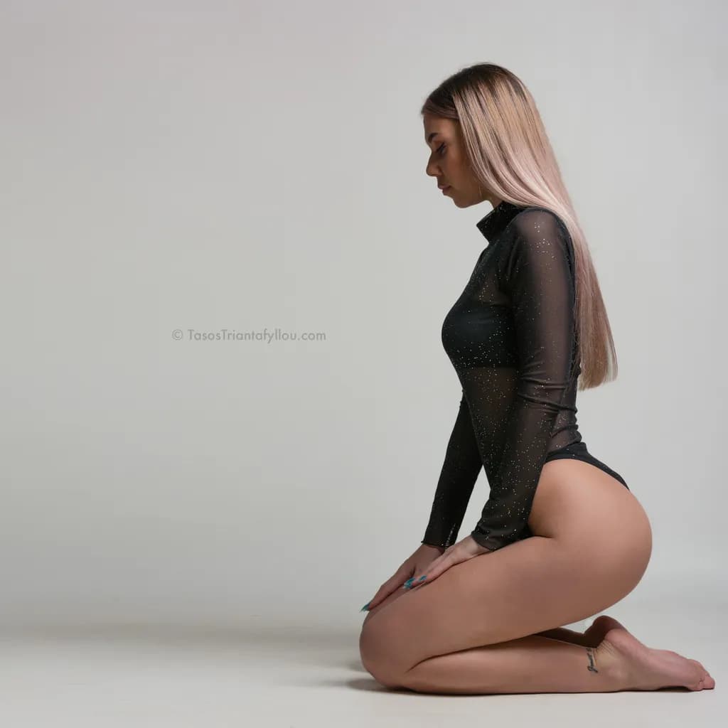 Kneeling Elegance