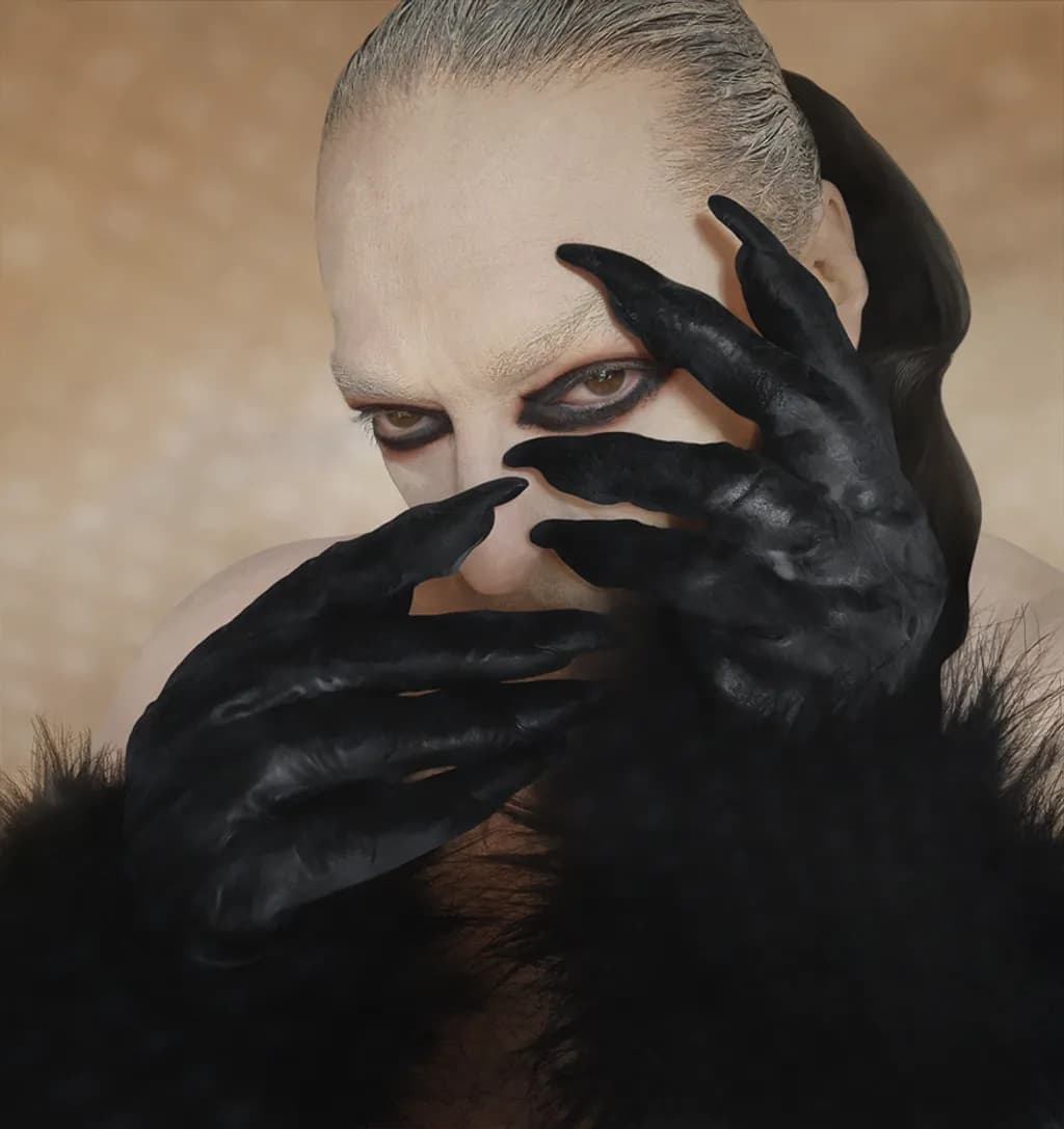 Male Head with Gloves