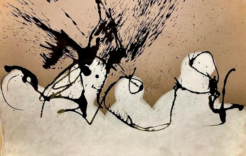 Dynamic Ink Splash