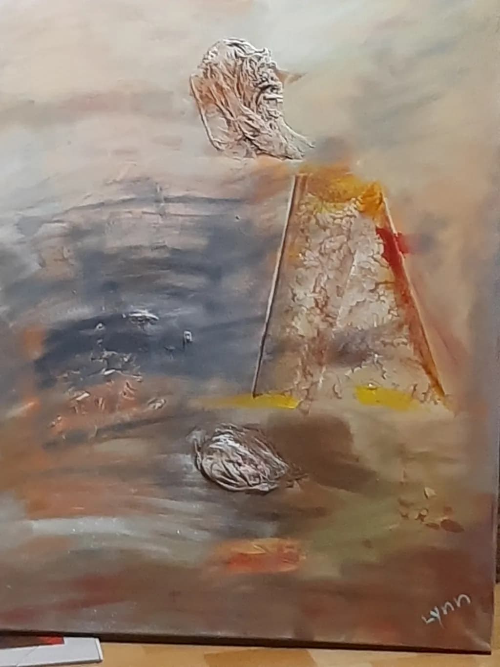 Abstract Echoes