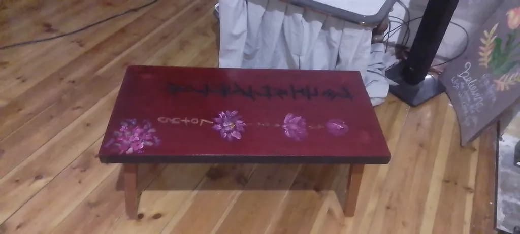 Floral Rhythm Table