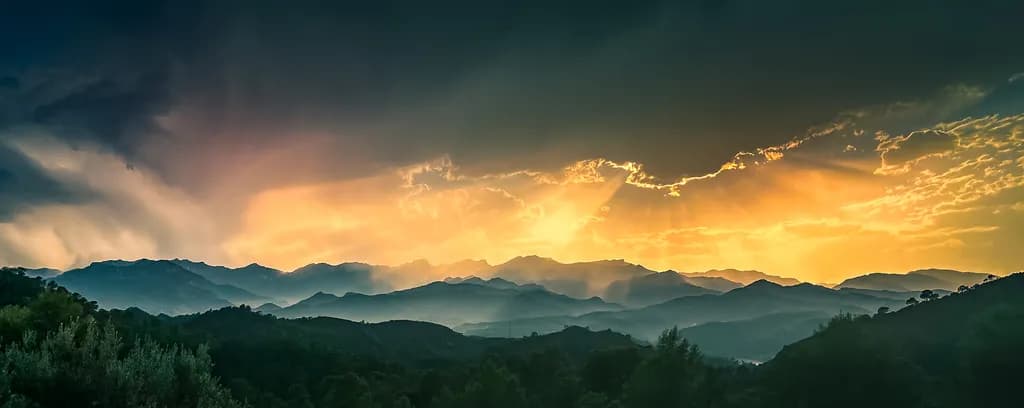 Golden Horizon